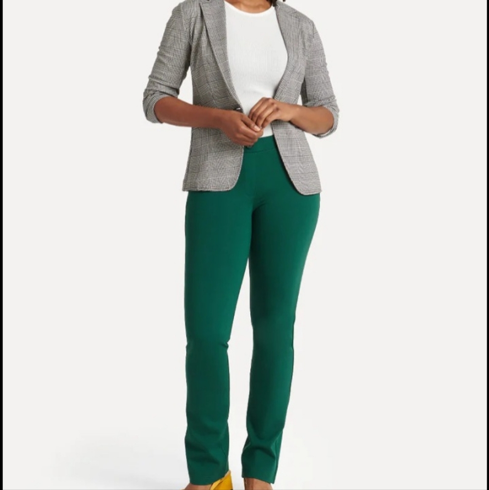 Betabrand Green Two Pocket Straight Leg Dress Yoga Pants